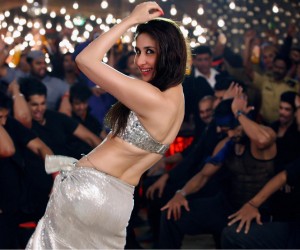 Kareena-Kapoor-wallpaper-in-Brothers-Movie-Mera-Naam-Mary-Song.jpg