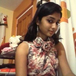 Indian-Sexy-Bitch-Topless-Selfies-Showing-Black-Tits-_004