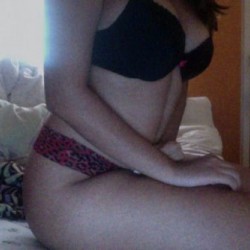 Indian-Sexy-Bitch-Topless-Selfies-Showing-Black-Tits-_006