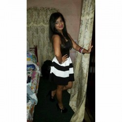 Indian-Sexy-Bitch-Topless-Selfies-Showing-Black-Tits