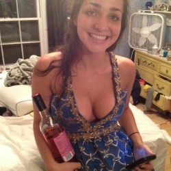 Beautiful-Nri-Teen-Nude-Selfies-After-Drunk-_001