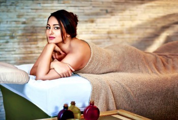8sonakshisinhahotandsexyhdpic.jpg