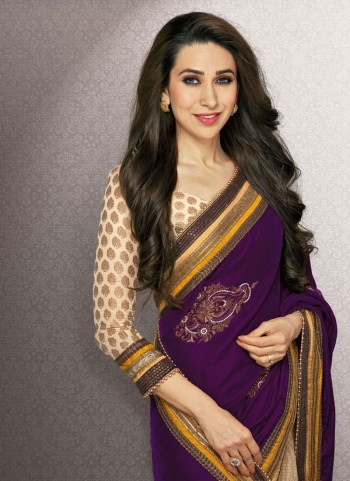 Karisma-Kapoor-Attractive-Pics-In-Saree.jpg