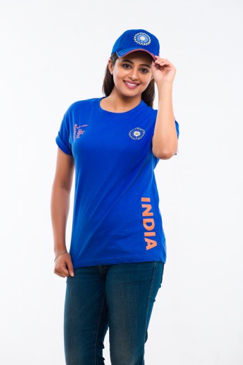 stylish-actress-priyamani-modern-photos-pictures-16.jpg
