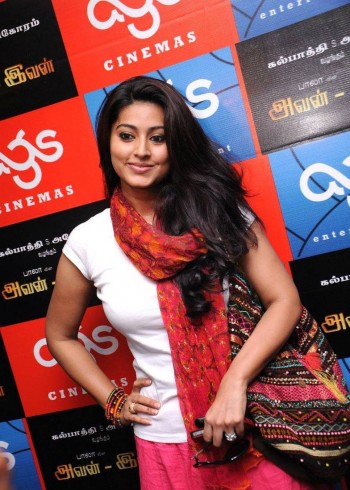 tamil-actress-snehas-stylish-pictures-new-images-photos-23.jpg