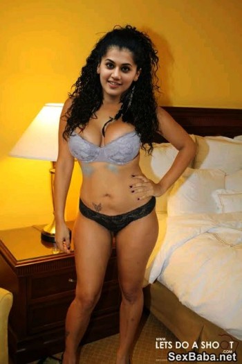 Taapsee-Pannu-Nude-2.jpg