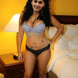Taapsee-Pannu-Nude-2