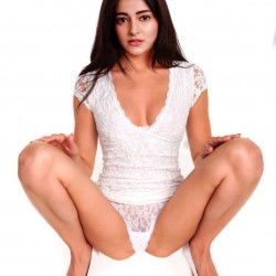 Ananya-Pandey-nude-fakes-21