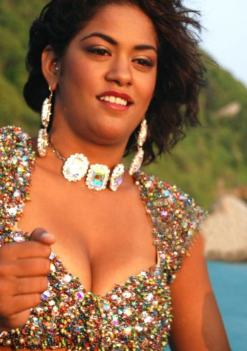 Mumaith-Khan-Nude-53.jpg