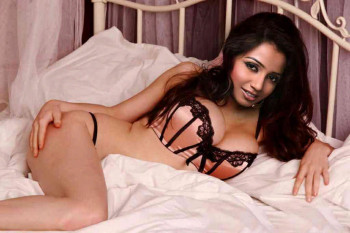 Shreya-Ghoshal1-xxx-picture.jpg