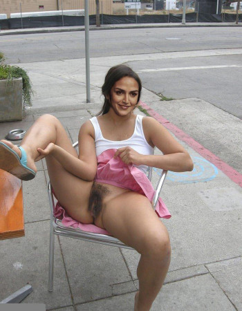 Esha-Deol-Nude-4.jpg