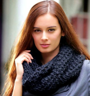 Evelyn-Sharma.jpg