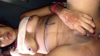 Desi-Randi-Naked-Cute-Photo.jpg
