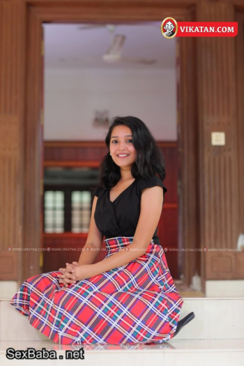 vikatan_2020-01_f9398427-8b84-4466-b6b6-3d6b6996bf81_anikha_2.jpg