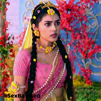 Mallika-singh-Radhakrishn-serial-actress-S1-14-photo.jpg