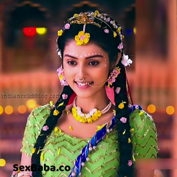 Mallika-singh-Radhakrishn-serial-actress-S1-4-photo.jpg