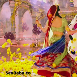 Mallika-singh-Radhakrishn-serial-actress-S1-5-photo