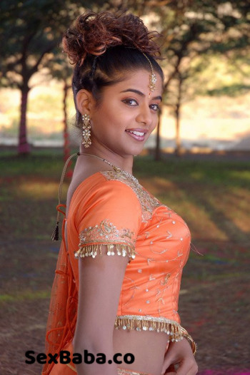 kannada-actress-priyamani-sexy-stills-27_650.jpg