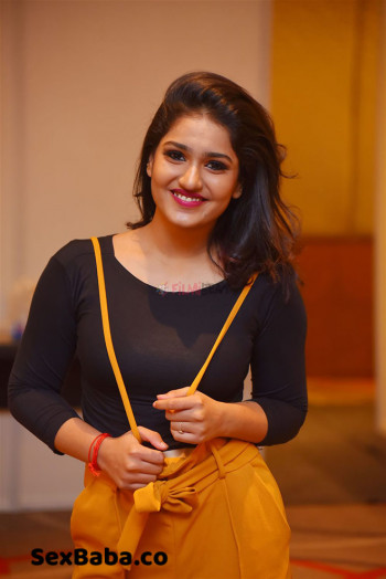 saniya-iyappan_153414198510.jpg