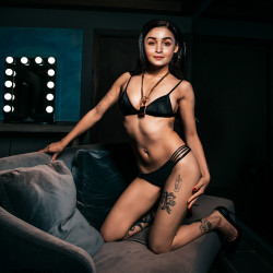 163372910_falia