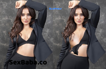 Neha-Boob-Show.jpg