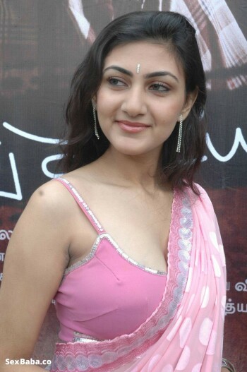 46-464898_tamil-hot-actress-in-saree.jpg