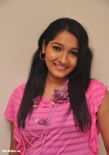 wallpapertip_south-indian-actress-hd_969114.png