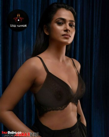 Ramya-Pandian-transparent-fake.jpg