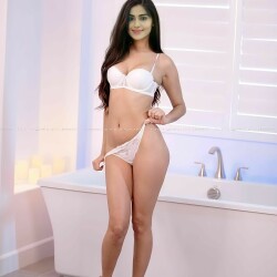 Adah-Sharma-Nude-100