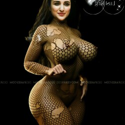 Parineeti-Chopra-Nude-50