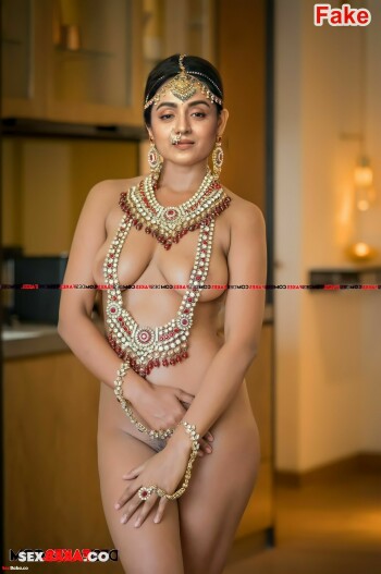 Trisha-Krishnan-Nude-19