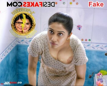 Regina-Cassandra-Nude-34