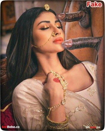 Mouni-Roy-Nude-34.jpeg