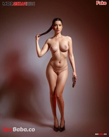 Shanaya-Kapoor-Nude-15.jpg