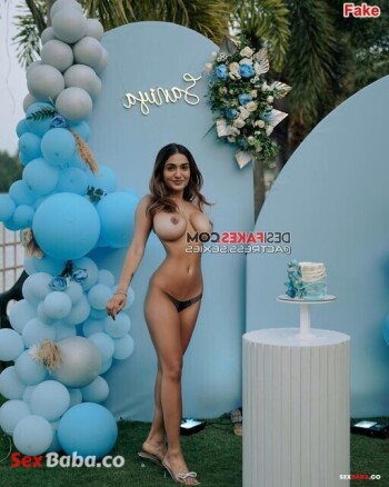 Saniya-Iyappan-nude-30.jpg