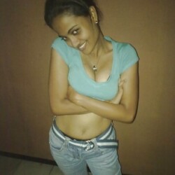 shy-indian-girl-cleavage-show