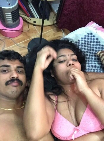 50-pics-of-Slutty-bhabhi-with-Devar-44.jpg