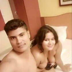 Sexy-Indian-couples-nude-pics-28