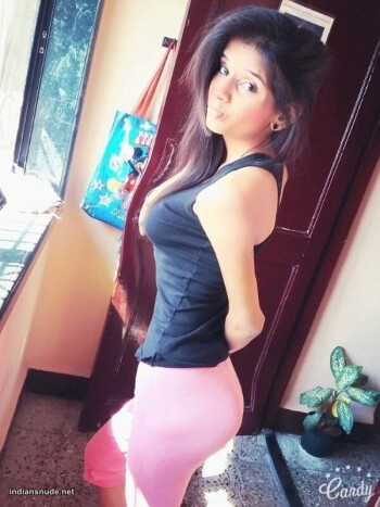Skinny-figured-sexy-Indian-girls-pics-3.jpg