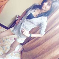 Skinny-figured-sexy-Indian-girls-pics-39