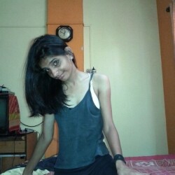 Skinny-figured-sexy-Indian-girls-pics-7
