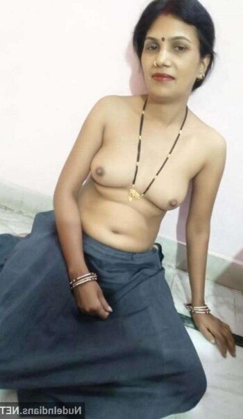 gurgaon nude bhabhi big boobs ass pics 10