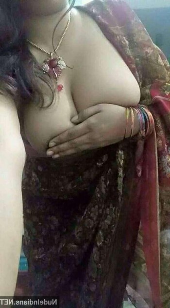 gurgaon nude bhabhi big boobs ass pics 13