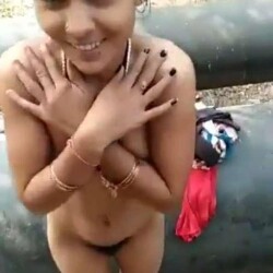gurgaon-nude-bhabhi-big-boobs-ass-pics-29