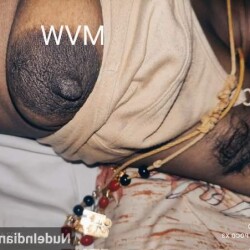 desi-aunty-xxx-pics-in-hd-21
