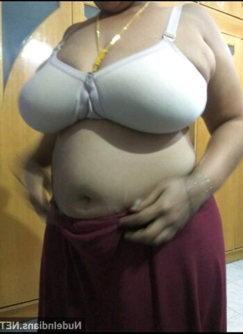 desi aunty xxx pics in hd 8