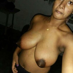 bhabhi-sexy-naked-big-boobs-photos-36