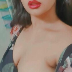 Big-boobs-model-nude-2