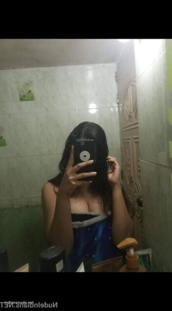 Slutty desi college girl sex photos (10)