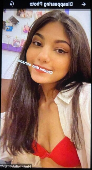 sexy nude selfies in tight bra panty (6)
